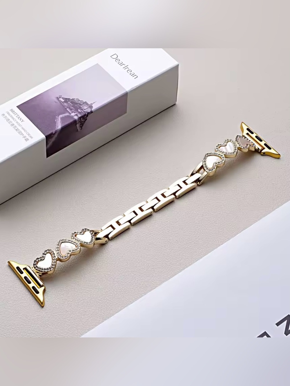Gold Heart Link Apple Watch band 38-49 mm
